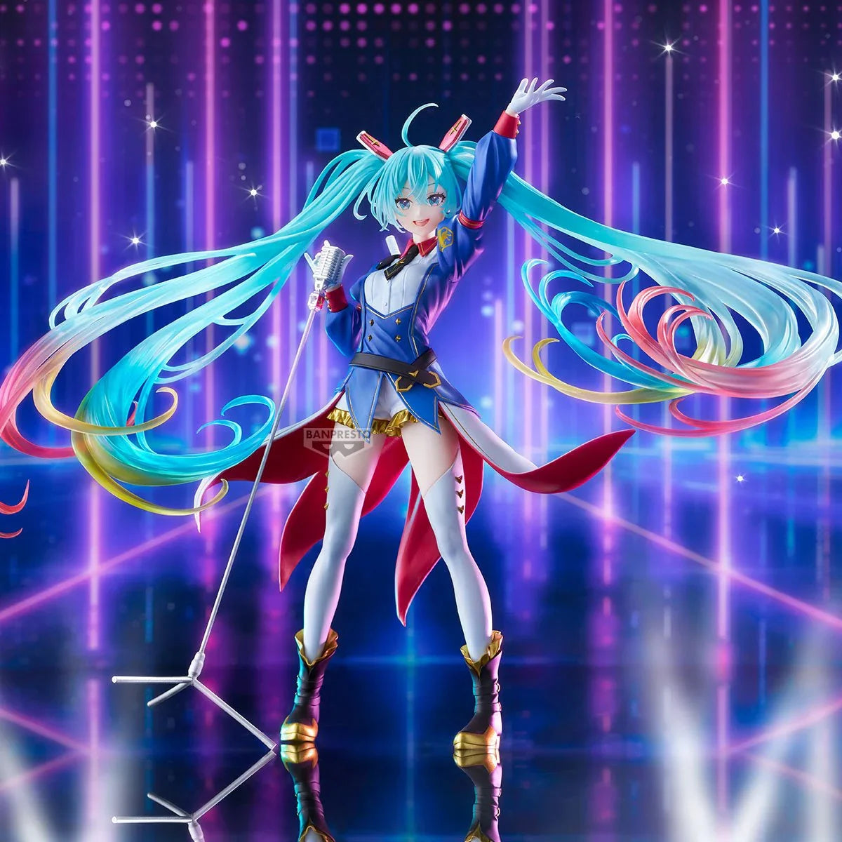 Gundam 45th x Hatsune Miku Gundam Collaboration Figure