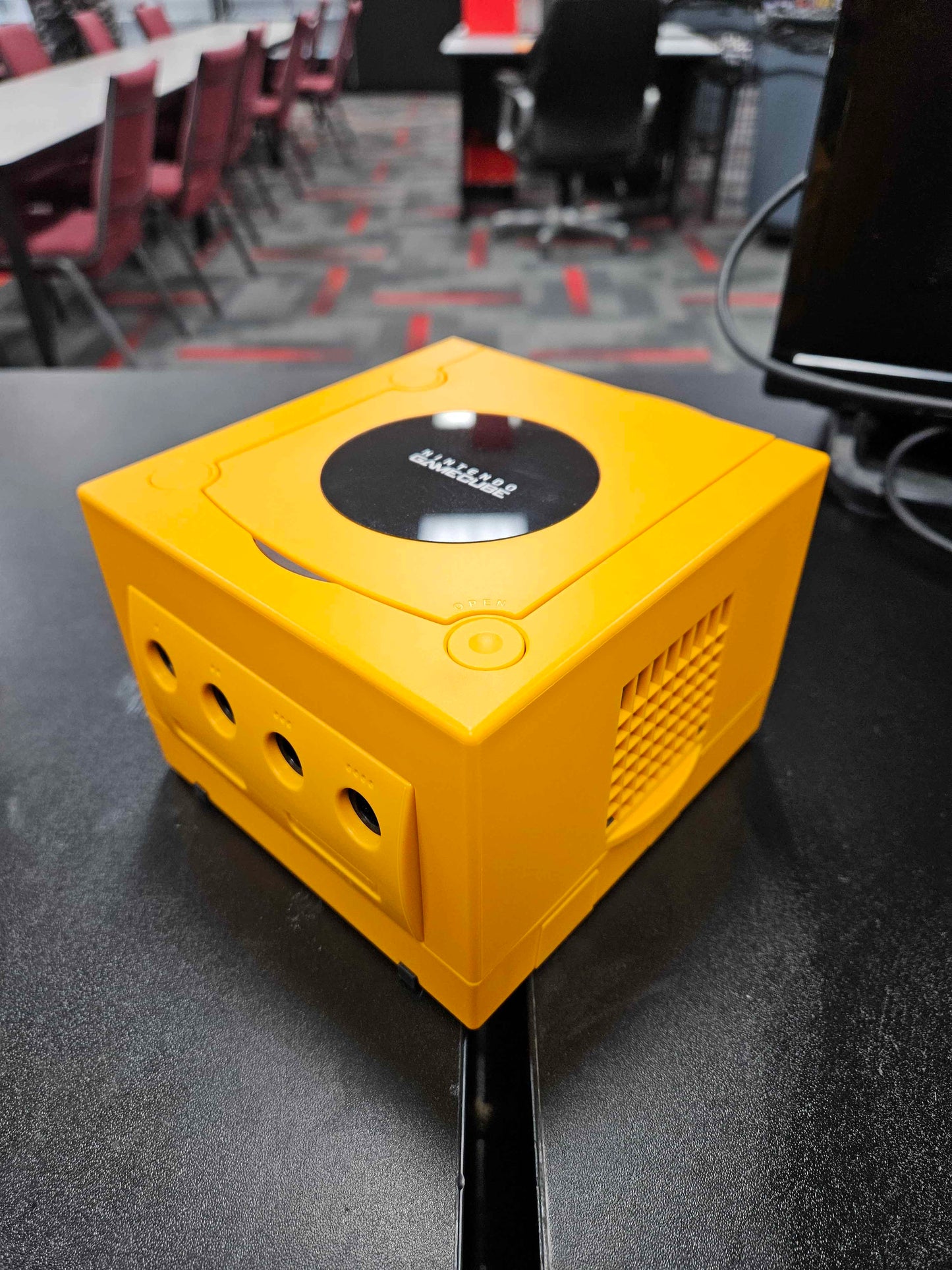 Custom Orange GameCube Console - Gamecube