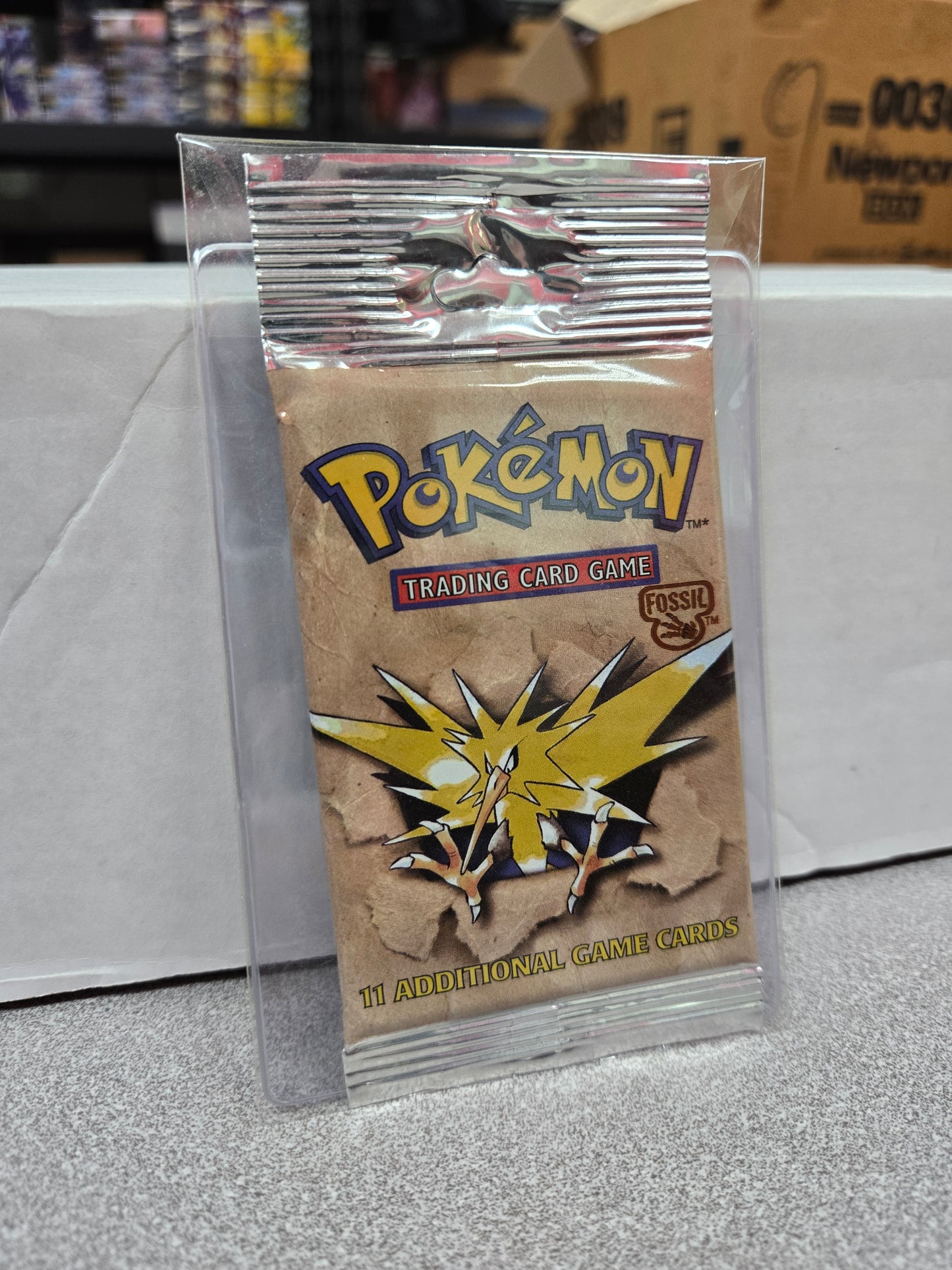 Pokemon Fossil Unlimited Long Crimp Booster Pack (Zapdos)