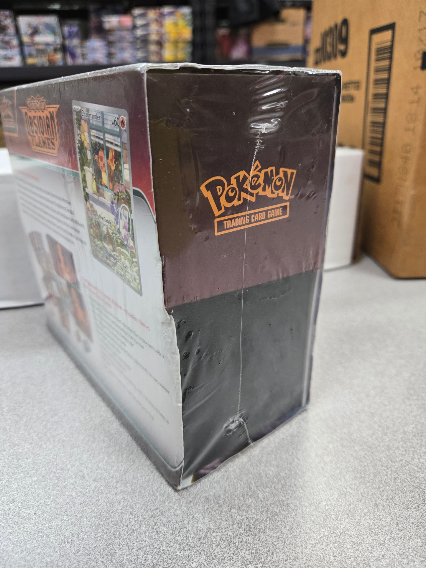 Obsidian Flames Elite Trainer Box (Cosmetically Flawed)
