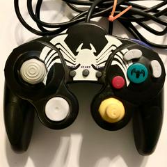 Naki Ultimate SpiderMan Venom Wired Controller - Gamecube
