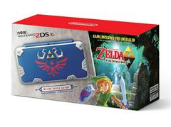 New Nintendo 2DS XL Hylian Shield Edition - Nintendo 3DS